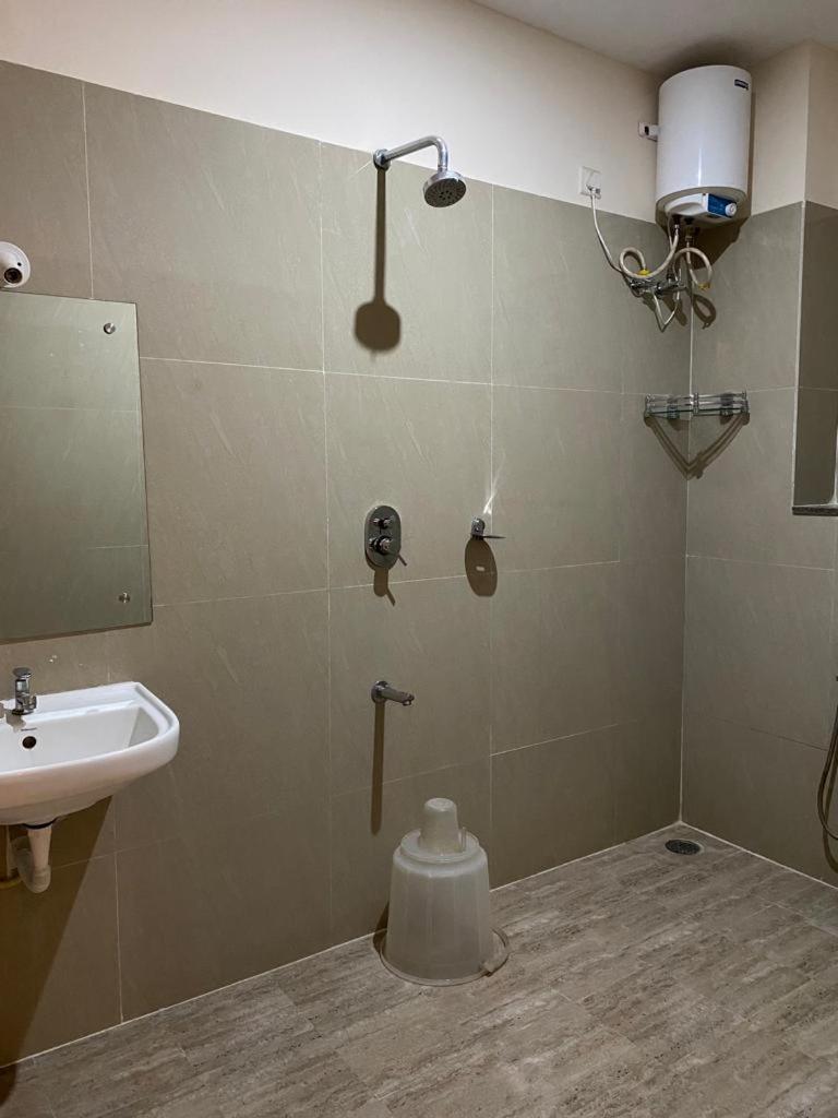 Akshatha Home Stay Bengaluru Kültér fotó